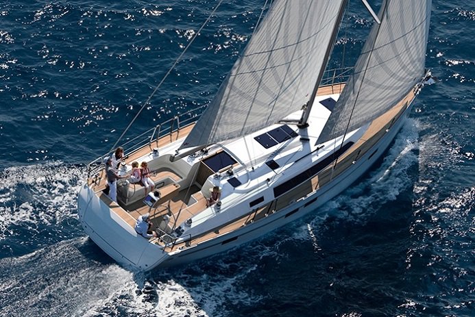 Bavaria 46, outside, velier,